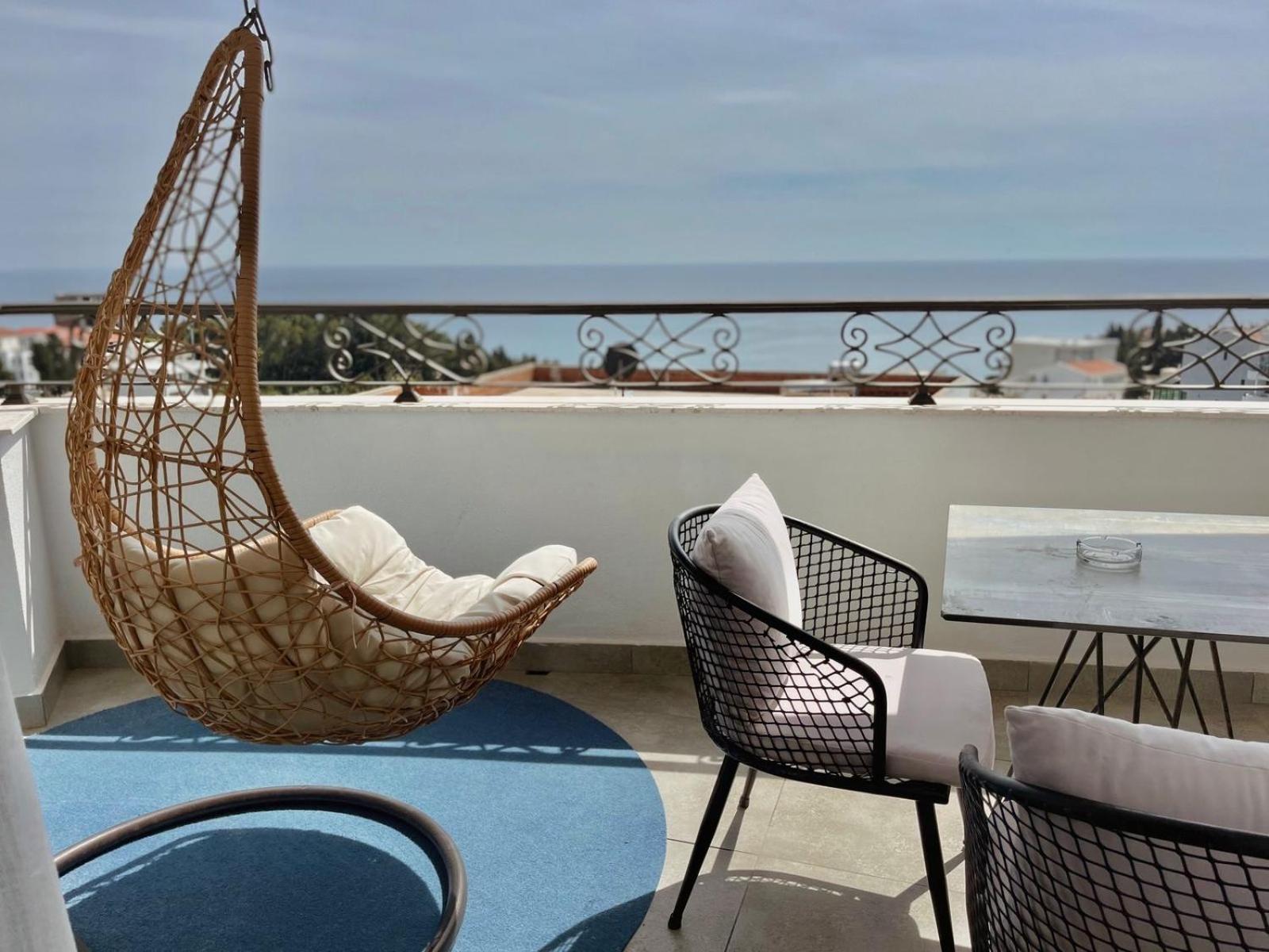 Padam Hotel & Spa 울친 외부 사진