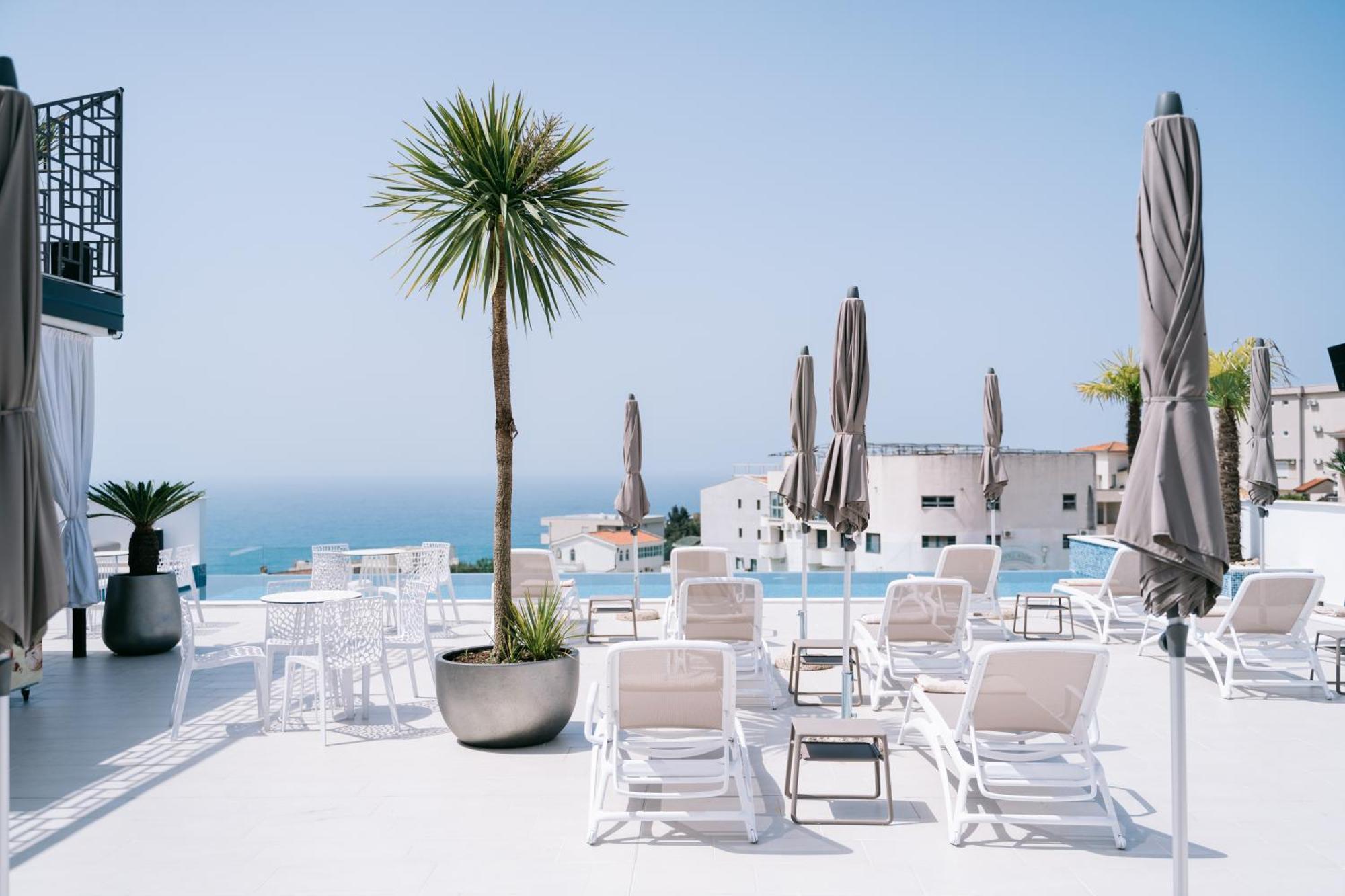 Padam Hotel & Spa 울친 외부 사진