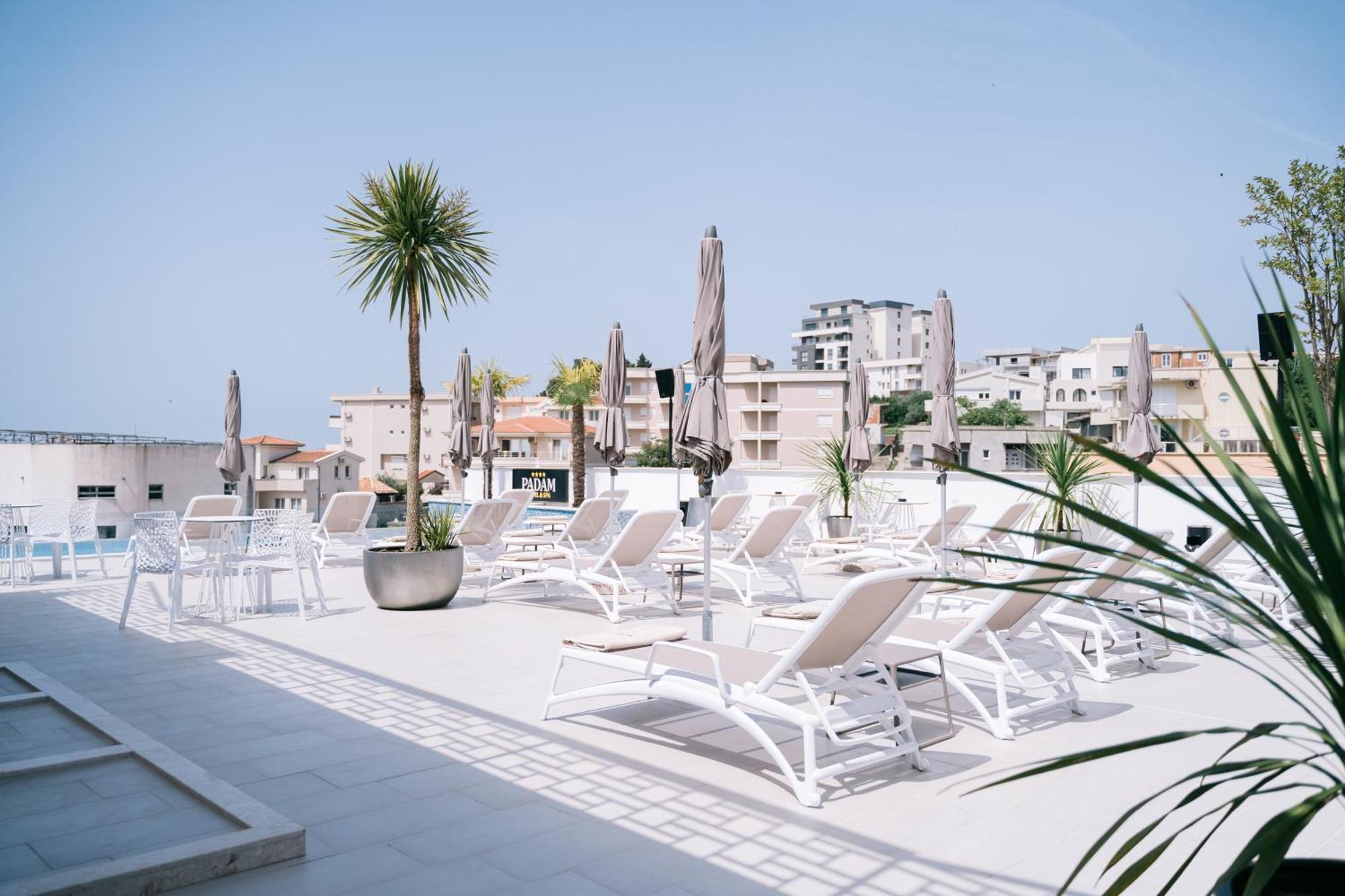 Padam Hotel & Spa 울친 외부 사진