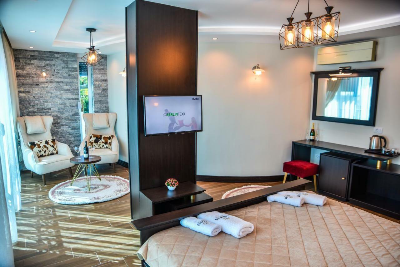 Padam Hotel & Spa 울친 외부 사진