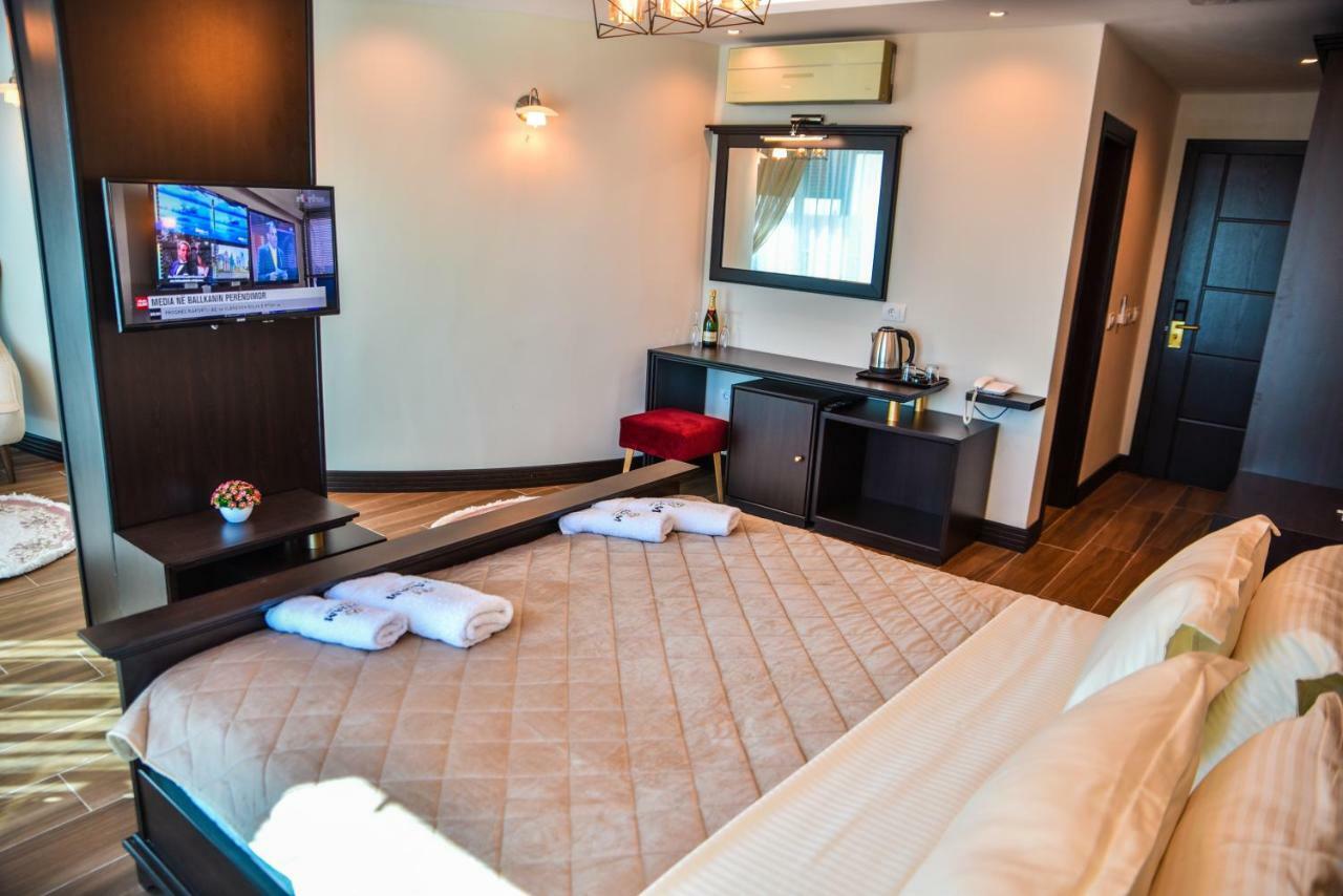 Padam Hotel & Spa 울친 외부 사진