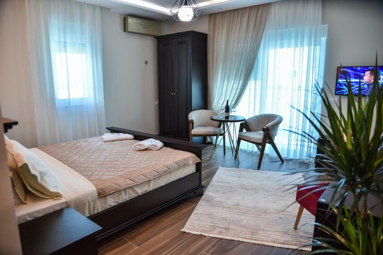 Padam Hotel & Spa 울친 외부 사진
